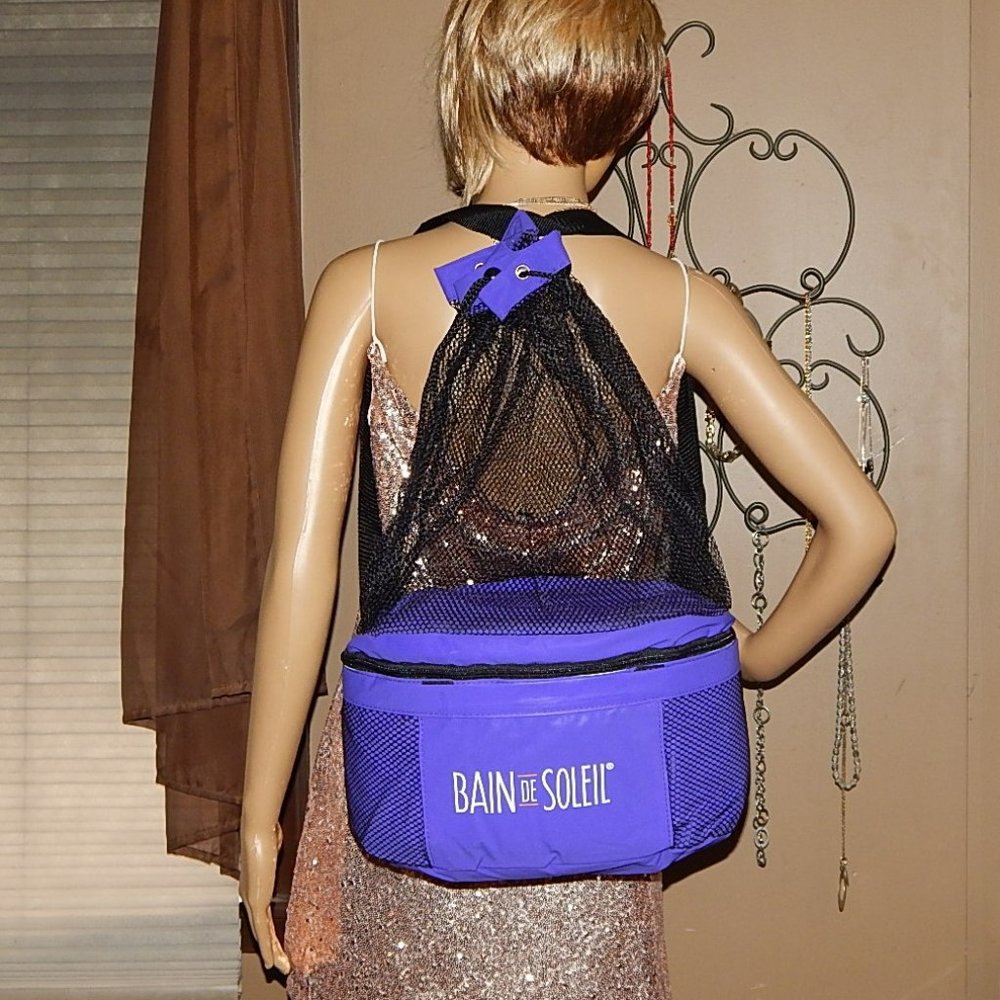 NEW Bain de Soleil Purple Koozie Cooler/Mesh Bag Backpack Style